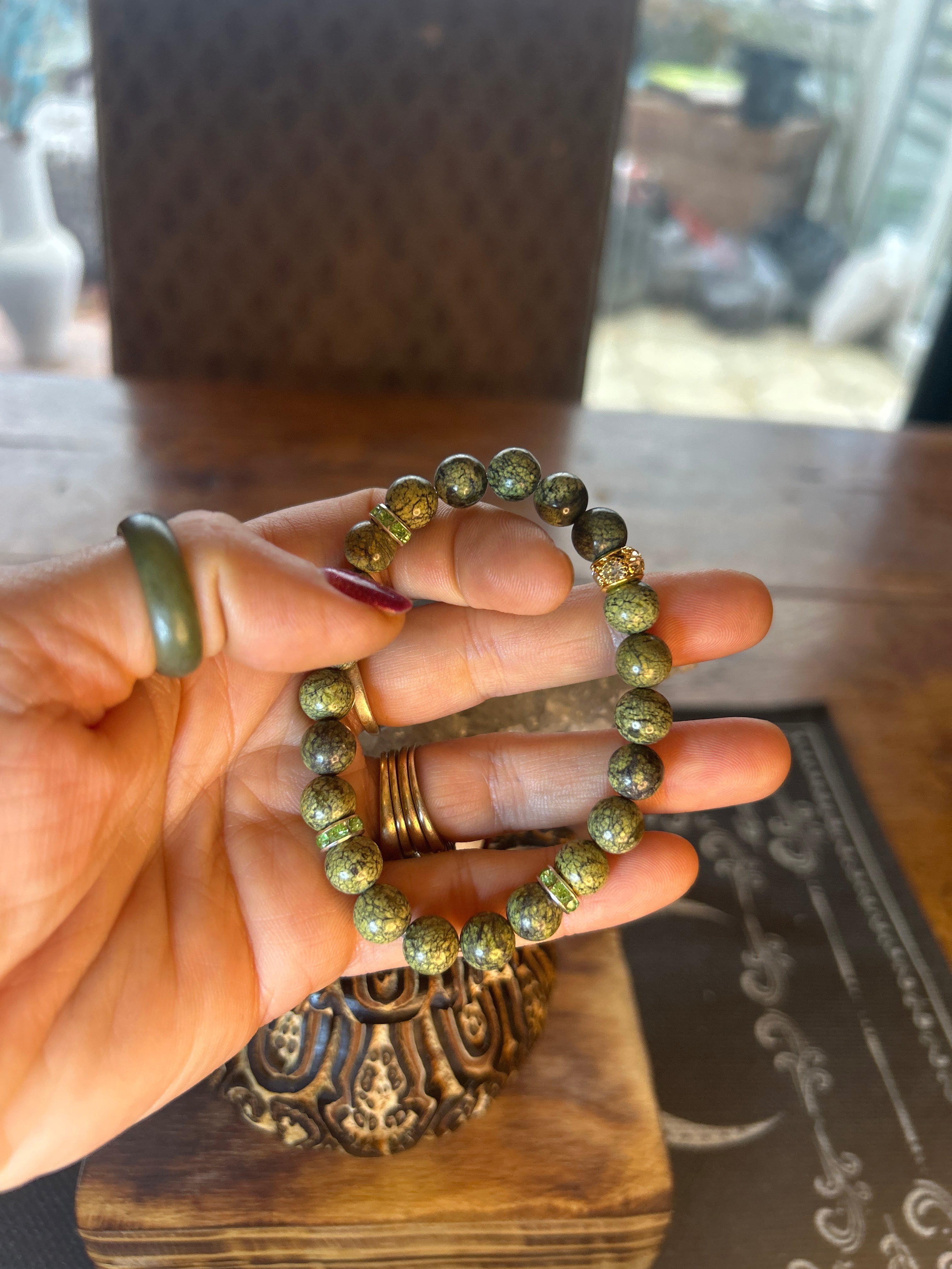 Serpentine
Handcrafted | Transformation, Healing & Balance