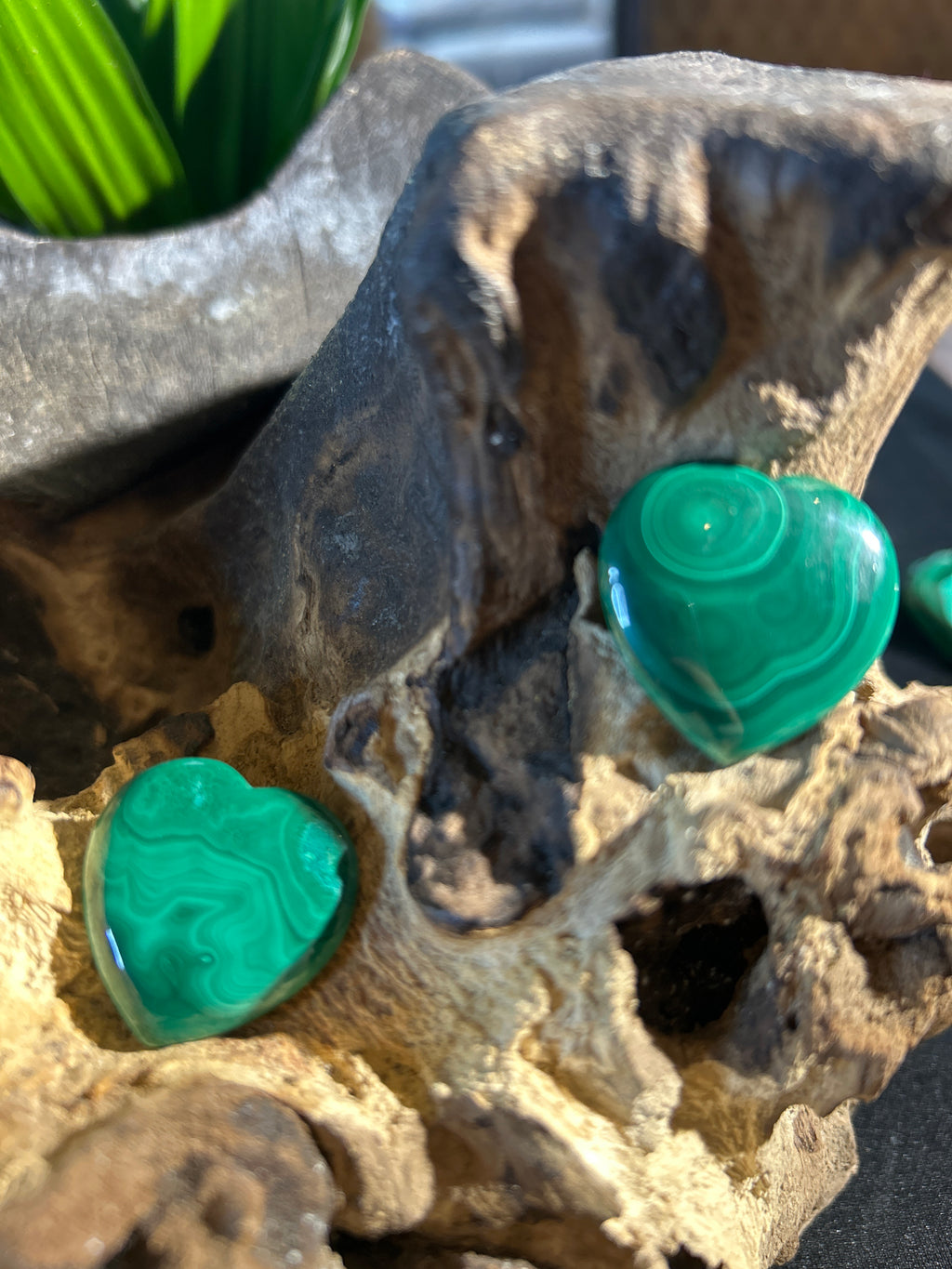 Heart-Shaped Malachite: Symbols of Love and Transformation
