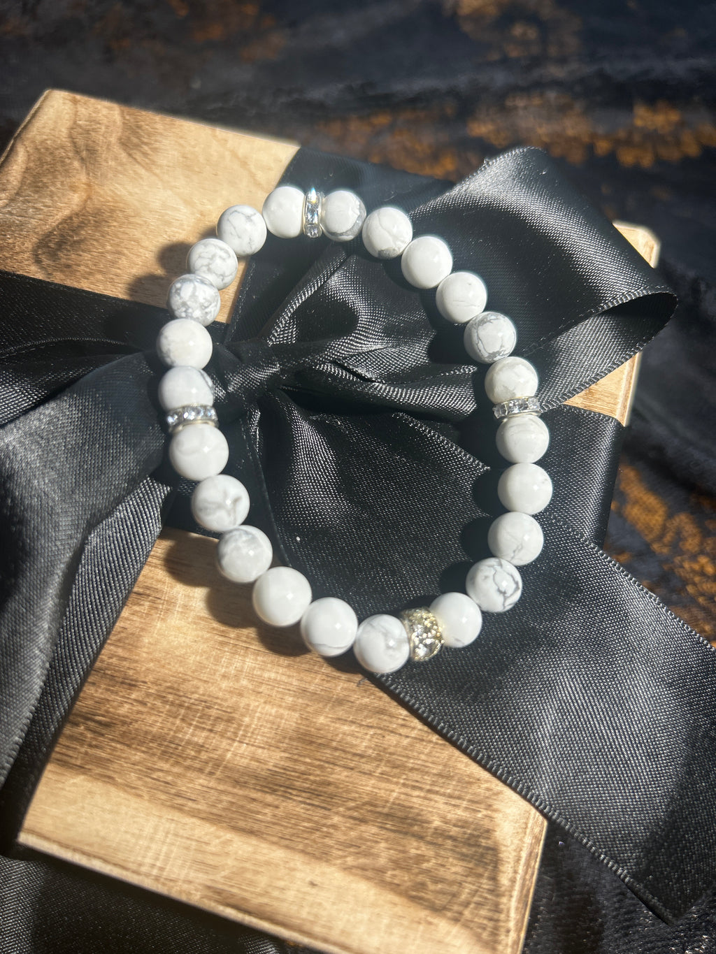 White Howlite Bracelet - Calming, Clarity, and Balance