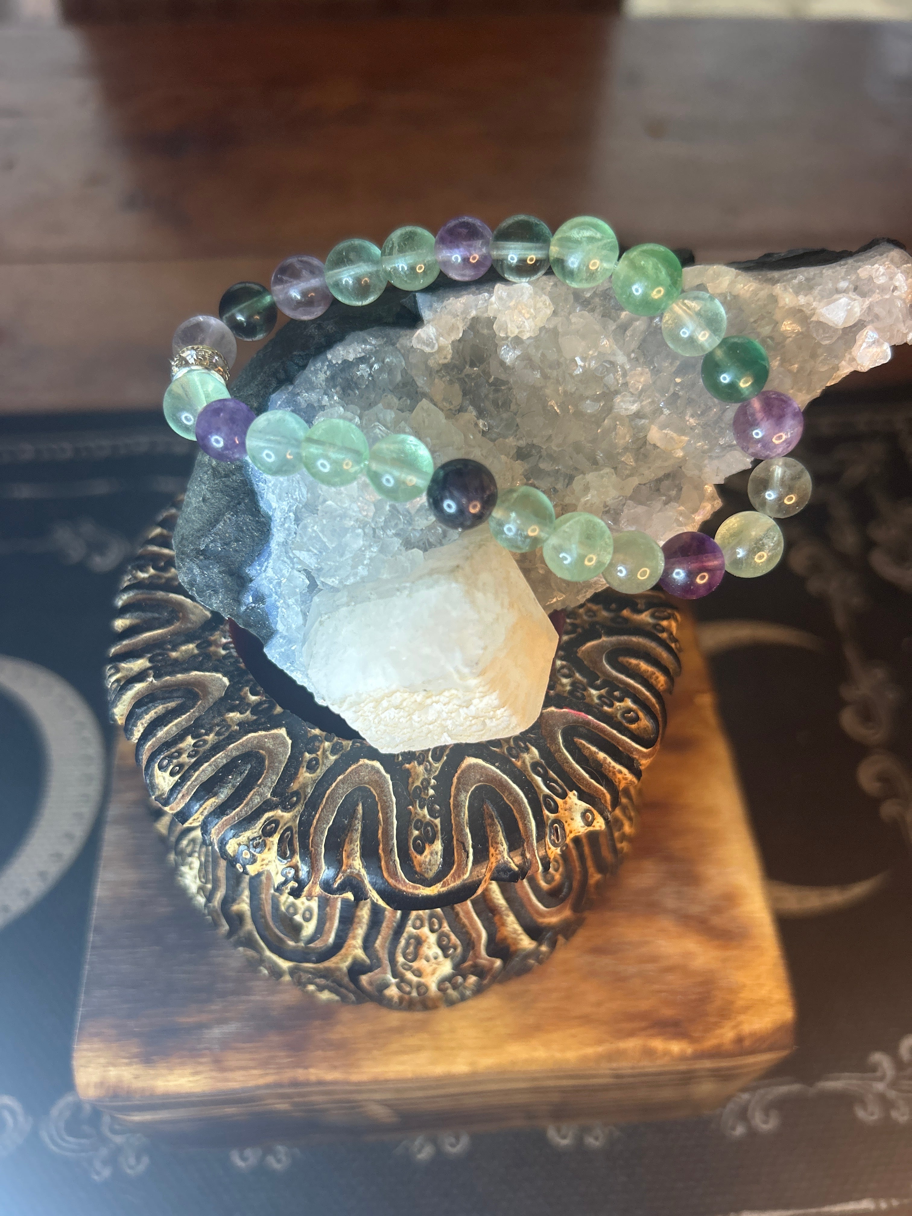 Fluorite
Handcrafted | Clarity, Focus & Protection