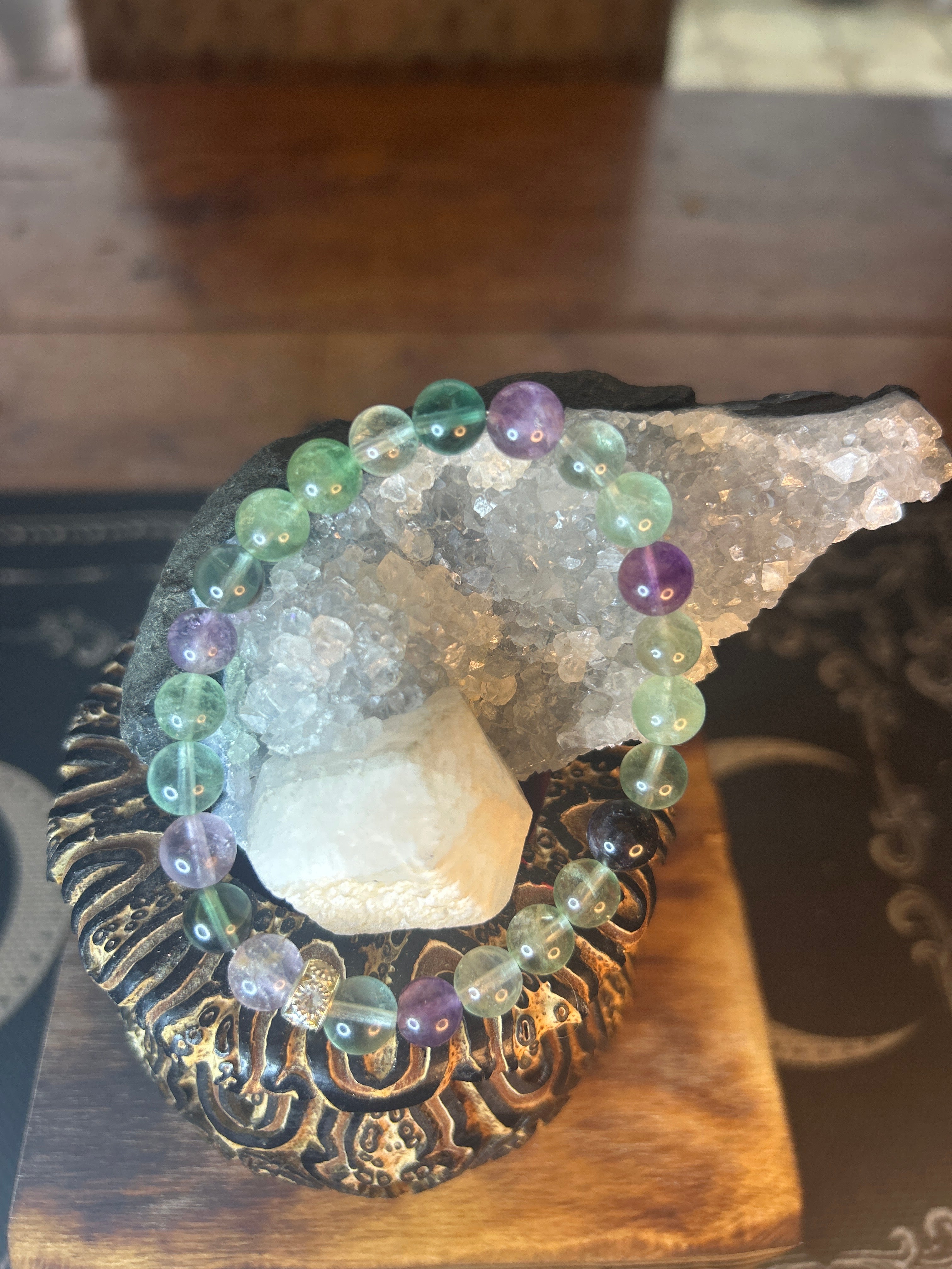 Fluorite
Handcrafted | Clarity, Focus & Protection