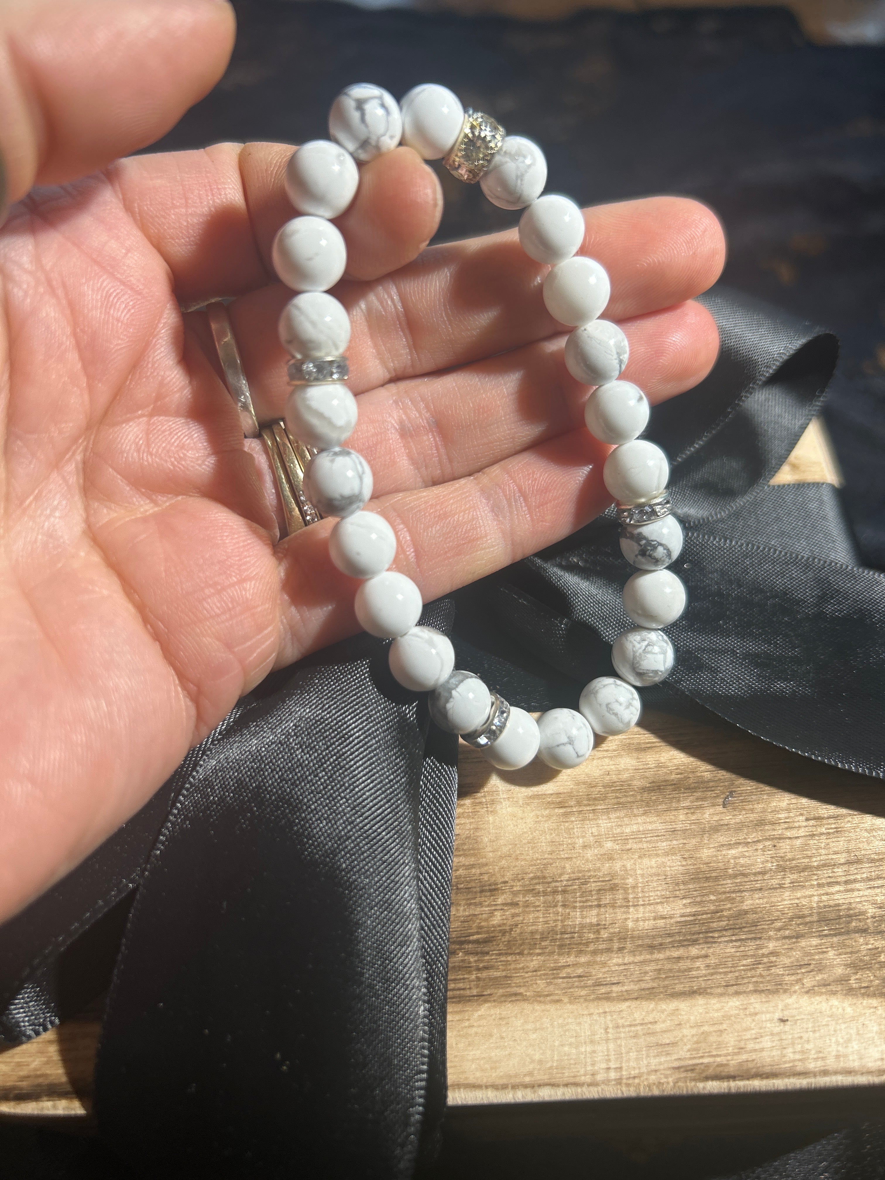 White Howlite Bracelet - Calming, Clarity, and Balance
